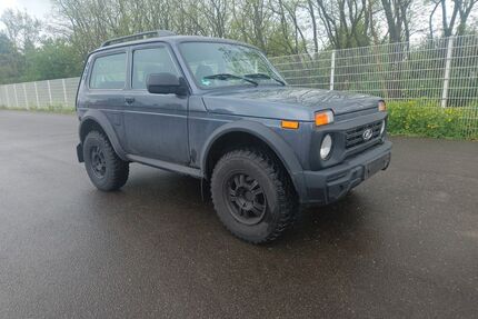 Lada Niva Gebrauchtwagen