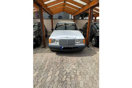 Mercedes-Benz 260 Gebrauchtwagen