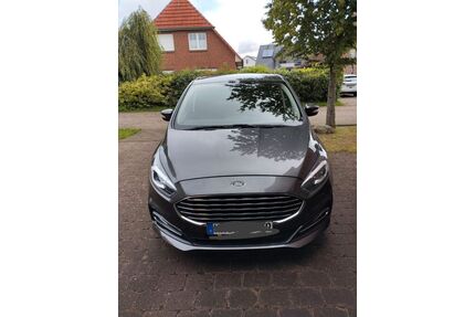 Ford S-Max Gebrauchtwagen