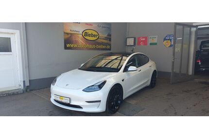 Tesla Model 3 Gebrauchtwagen