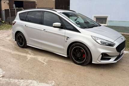 Ford S-Max Gebrauchtwagen