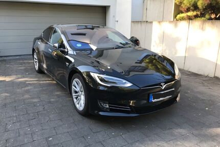 Tesla Model S Gebrauchtwagen