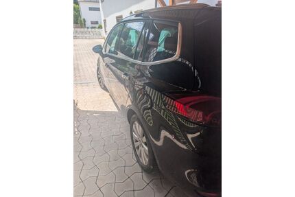 Opel Zafira Tourer Gebrauchtwagen