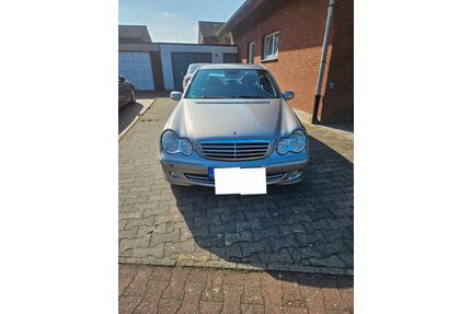 Mercedes-Benz C 180 Gebrauchtwagen
