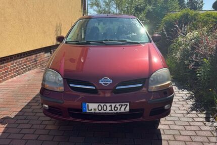 Nissan Almera Tino Gebrauchtwagen