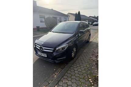 Mercedes-Benz B 180 Gebrauchtwagen