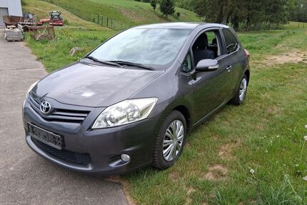 Toyota Auris Gebrauchtwagen