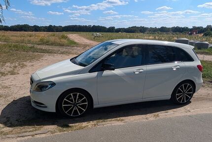 Mercedes-Benz B 180 Gebrauchtwagen