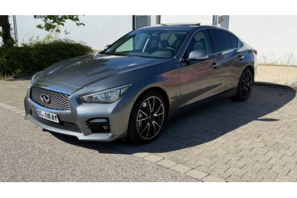 INFINITI Q50 Gebrauchtwagen