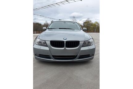 BMW 330 Gebrauchtwagen