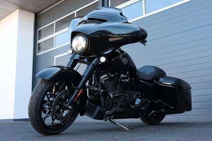 Harley Davidson Street Glide Gebrauchtwagen