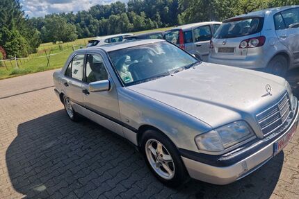 Mercedes-Benz C 180 Gebrauchtwagen