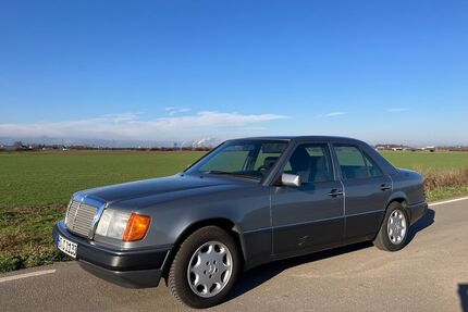 Mercedes-Benz E 230 Gebrauchtwagen