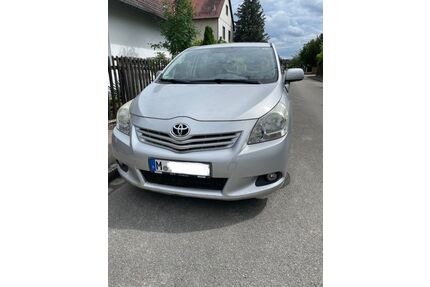 Toyota Verso Gebrauchtwagen