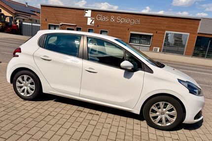 Peugeot 208 Gebrauchtwagen