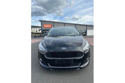Ford S-Max Gebrauchtwagen
