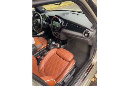 MG John Cooper Works 