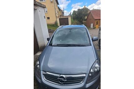 Opel Zafira Tourer Gebrauchtwagen