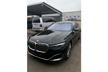 BMW 750 Gebrauchtwagen
