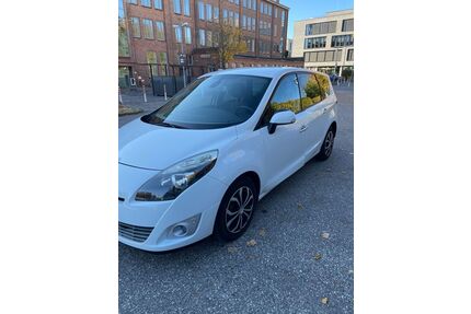 Renault Grand Scenic Gebrauchtwagen