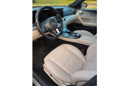Mercedes-Benz E 220 Gebrauchtwagen