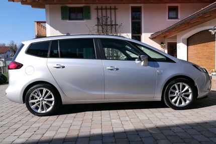 Opel Zafira Tourer Gebrauchtwagen