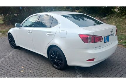 Lexus IS 200 Gebrauchtwagen