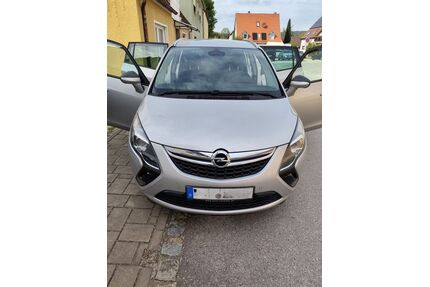 Opel Zafira Tourer Gebrauchtwagen