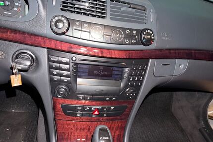 Mercedes-Benz E 200 Gebrauchtwagen