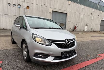 Opel Zafira Tourer Gebrauchtwagen