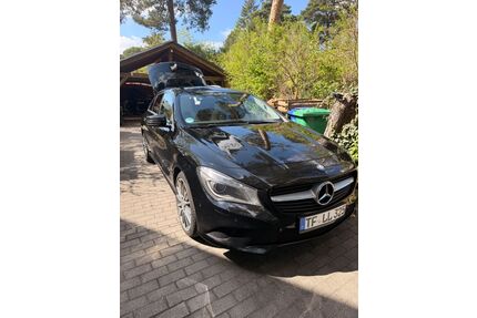 Mercedes-Benz CLA 220 Shooting Brake Gebrauchtwagen