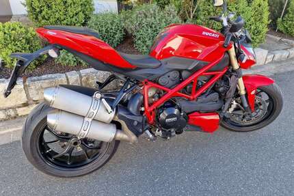 Ducati Streetfighter Gebrauchtwagen