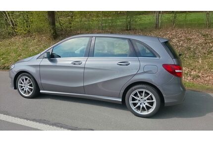 Mercedes-Benz B 180 Gebrauchtwagen