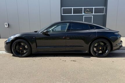Porsche Taycan Gebrauchtwagen