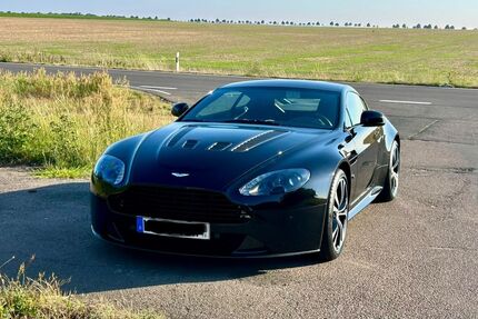 Aston Martin V12 Vantage Gebrauchtwagen
