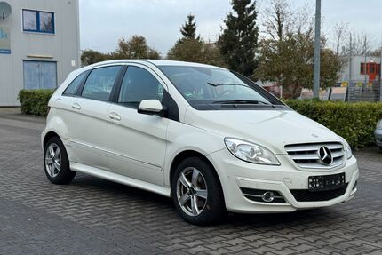 Mercedes-Benz B 180 Gebrauchtwagen