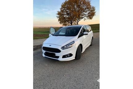 Ford S-Max Gebrauchtwagen