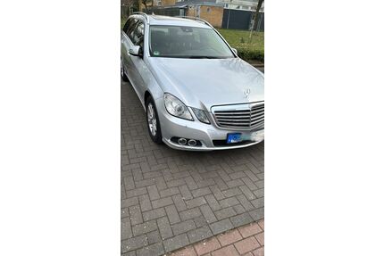 Mercedes-Benz E 220 Gebrauchtwagen