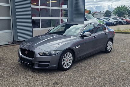 Jaguar XE Gebrauchtwagen
