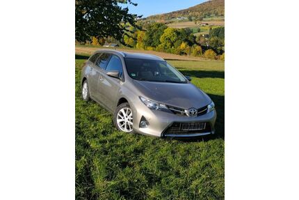 Toyota Auris Touring Sports Gebrauchtwagen