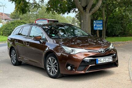 Toyota Avensis Gebrauchtwagen