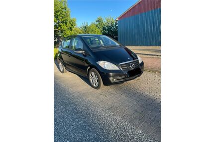 Mercedes-Benz A 180 Gebrauchtwagen