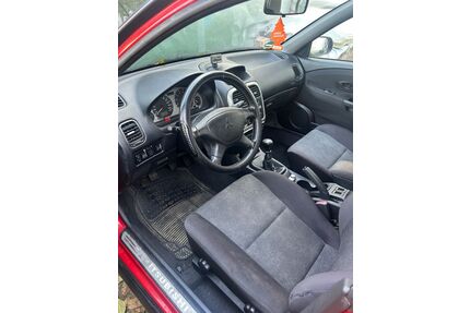 Mitsubishi Carisma Gebrauchtwagen