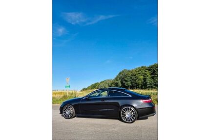 Mercedes-Benz E 220 Gebrauchtwagen