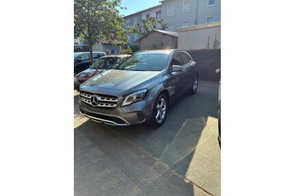 Mercedes-Benz GLA 180 Gebrauchtwagen