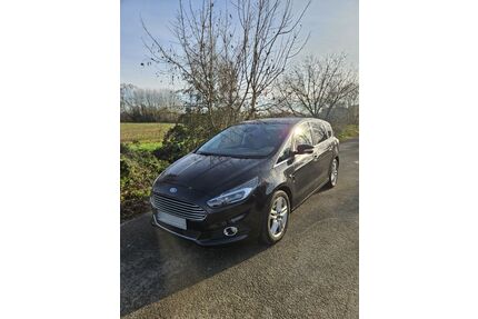 Ford S-Max Gebrauchtwagen
