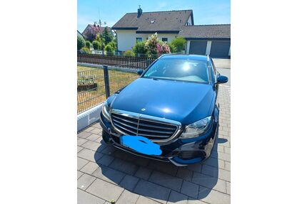 Mercedes-Benz 220 Gebrauchtwagen