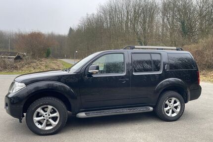 Nissan Pathfinder Gebrauchtwagen
