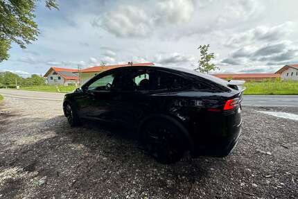 Tesla Model X Gebrauchtwagen