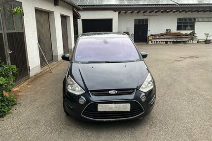 Ford S-Max Gebrauchtwagen